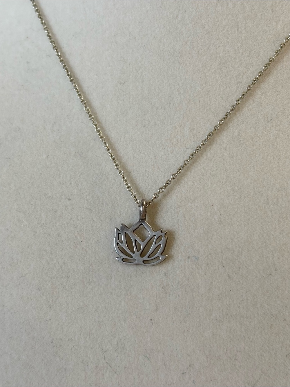 Sterling Silver Lotus Pendant Necklace - Silver 925